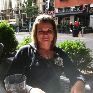 Meet your Posher, Dawn